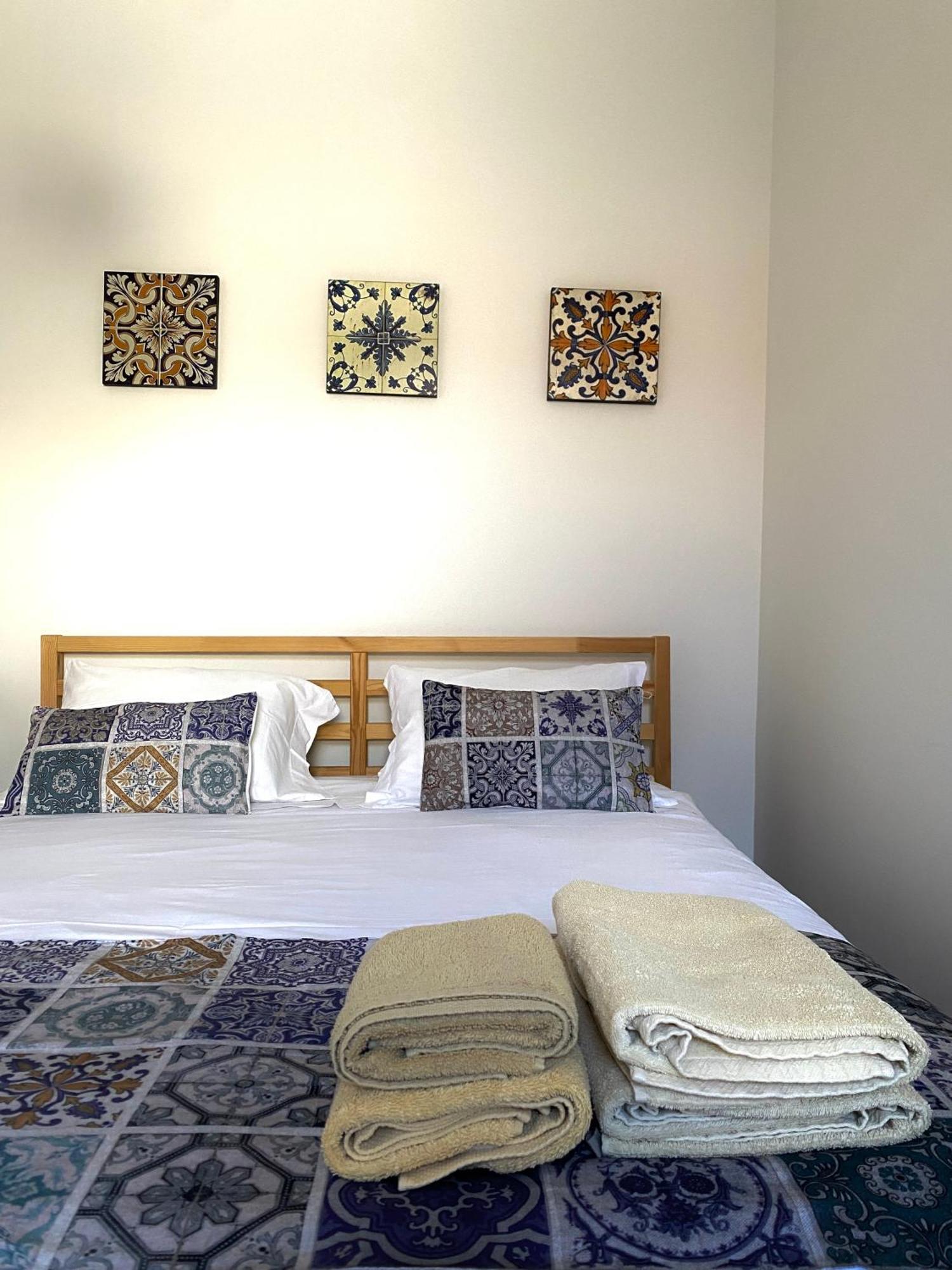 Casa Devesas Apartment บีลาโนวาเดกายา ภายนอก รูปภาพ