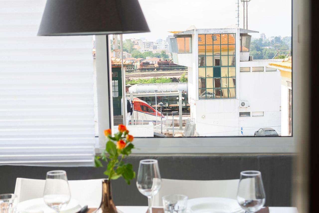 Casa Devesas Apartment บีลาโนวาเดกายา ภายนอก รูปภาพ
